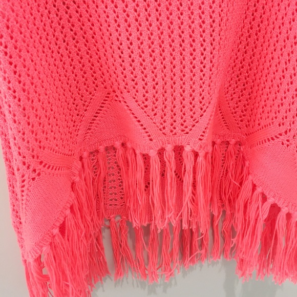 Boho Festival Crocheted Crop Top - Picture 3 of 4